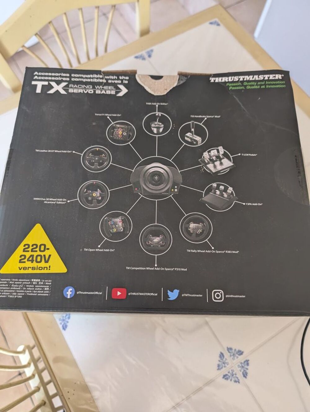 Base volant trustmaster T300 pour PC/Xbox Consoles et jeux vidéos