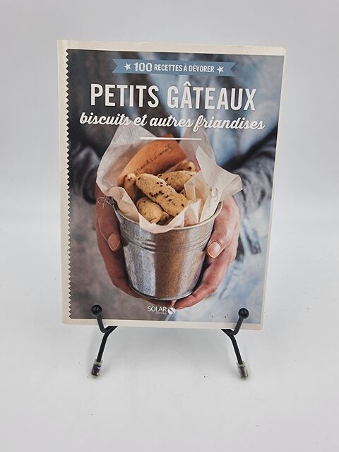 Livre Petits G�teux, Biscuits et autres Friandises 2 Vulbens (74)