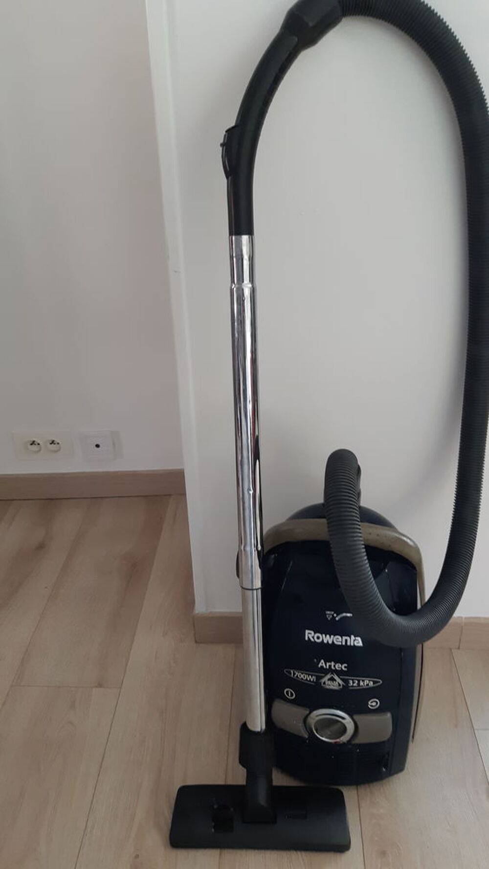 aspirateur ROWENTA 1700w Artec Electromnager