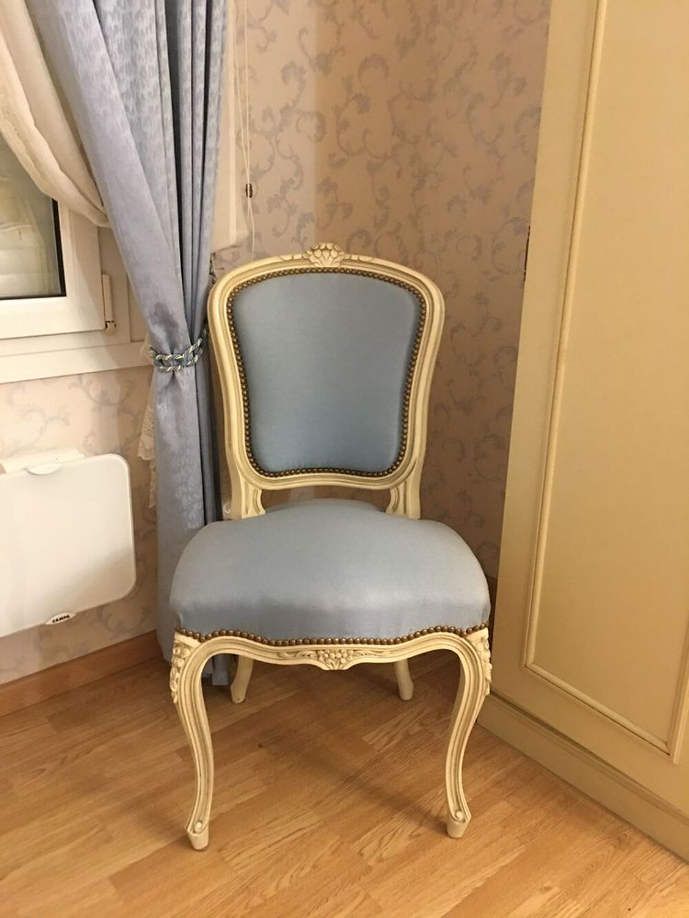 Chaise merisier style Louis XV bleue Meubles
