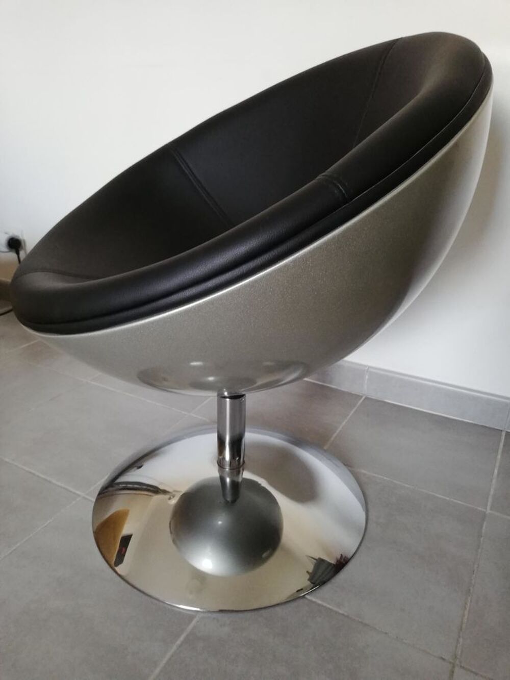 Fauteuil boule Meubles