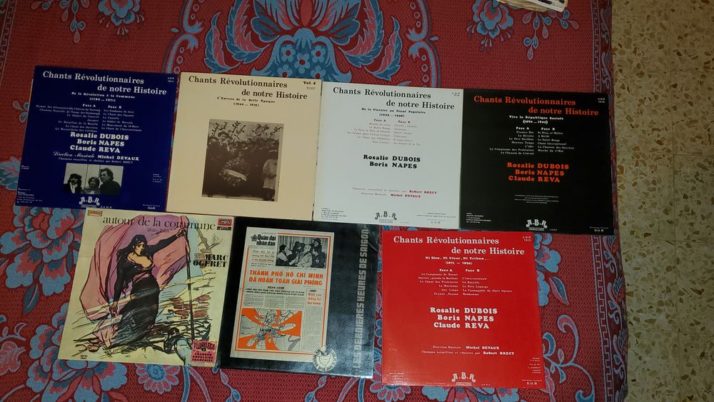 S&eacute;rie de 5 disques "chants r&eacute;volutionnaires" CD et vinyles