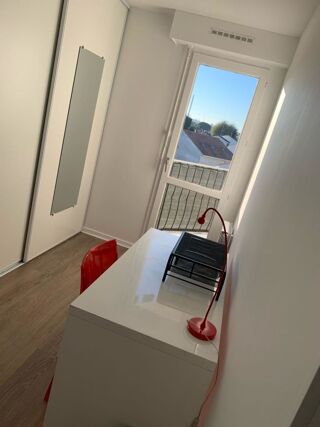  Appartement à louer 3 pièces 68 m²