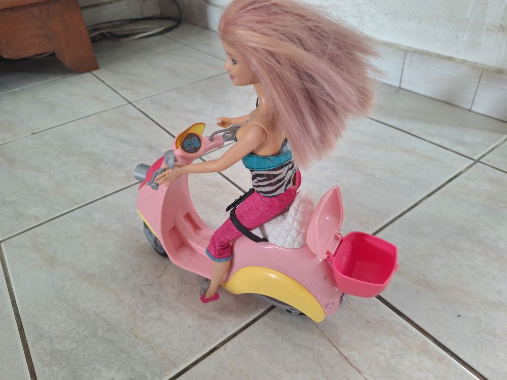 scooter "barbie" Jeux / jouets