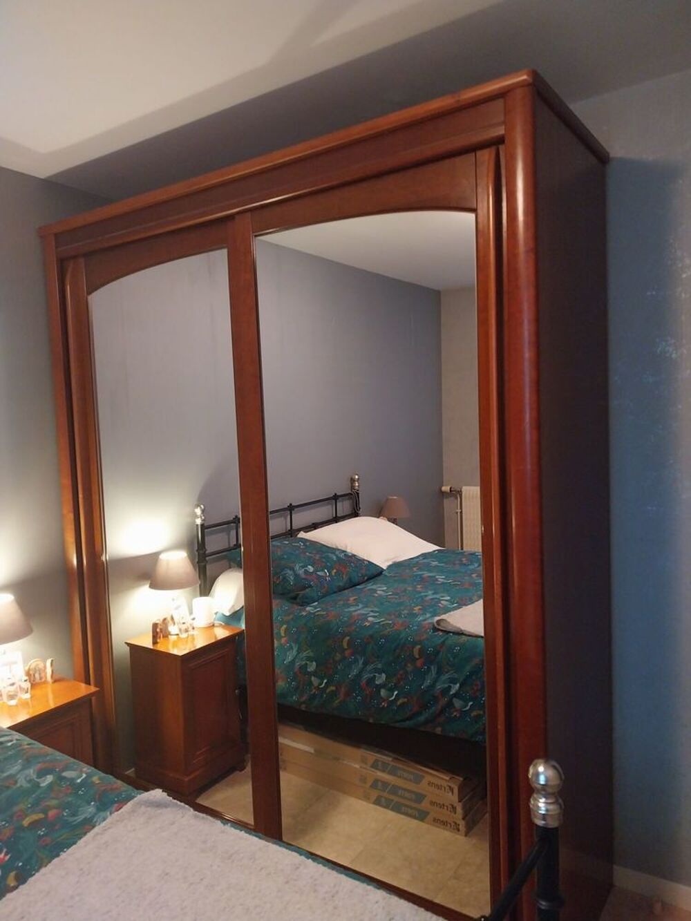 armoire en bois massif Meubles