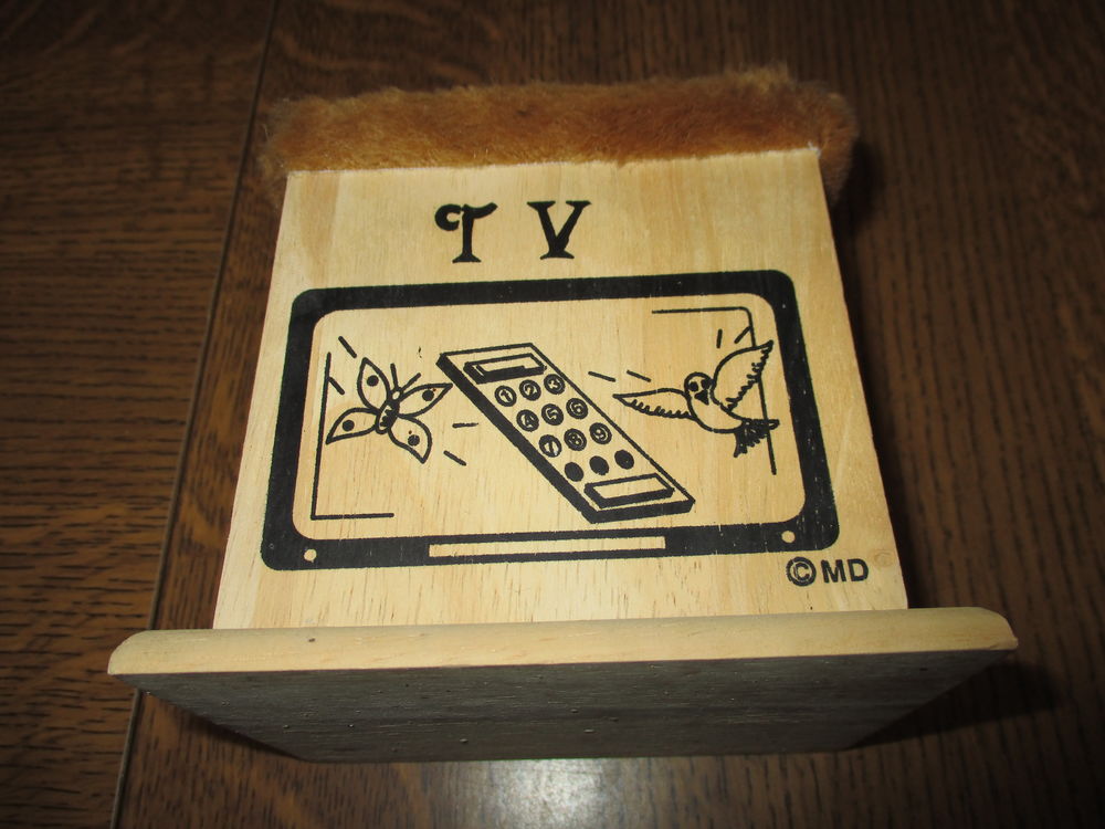 boitier T&eacute;l&eacute;vision et Vid&eacute;os neuf en bois Photos/Video/TV