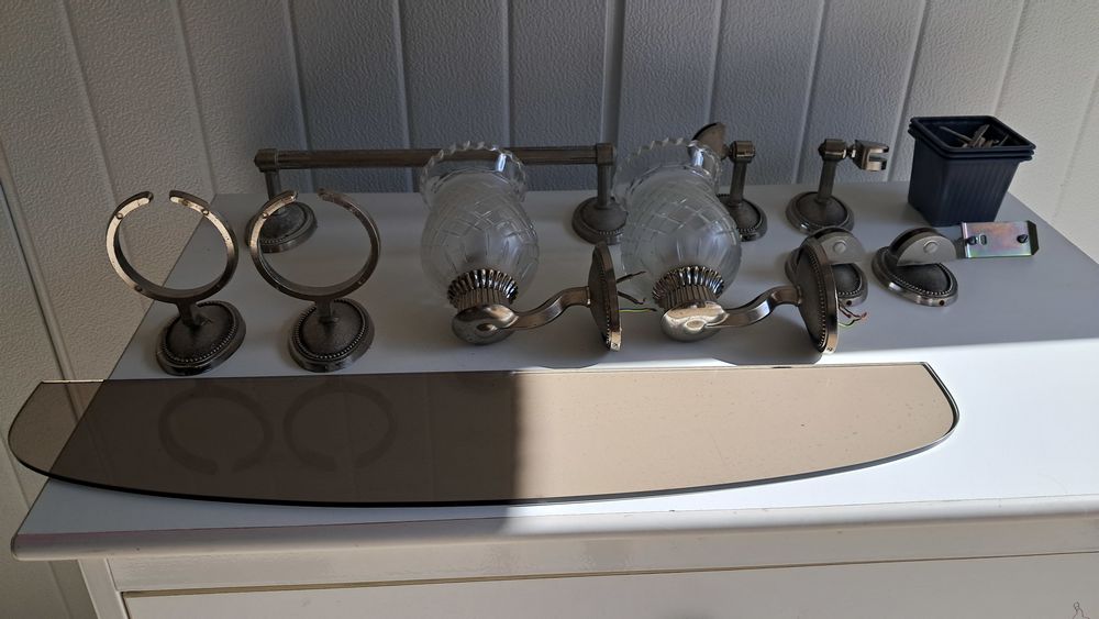 Accessoires salle de bain Meubles