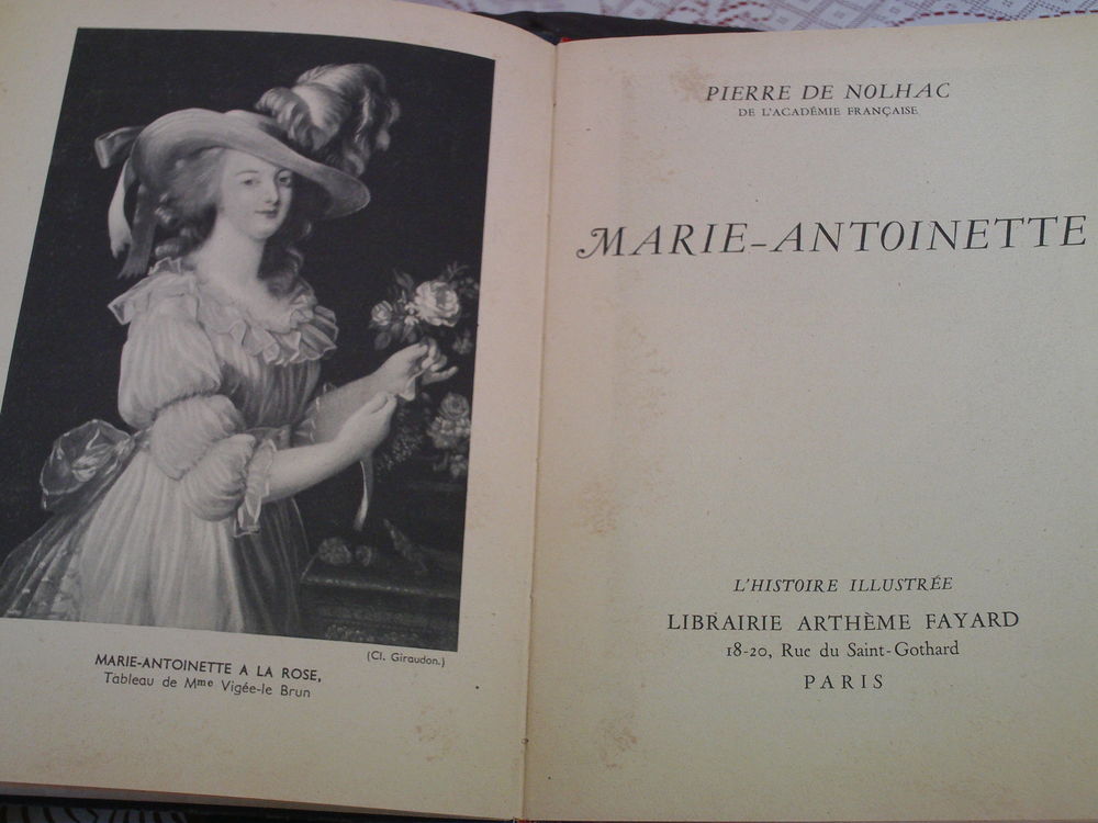 Deux livres anciens 1951 Marie Antoinette - Napol&eacute;on N&deg; 566 