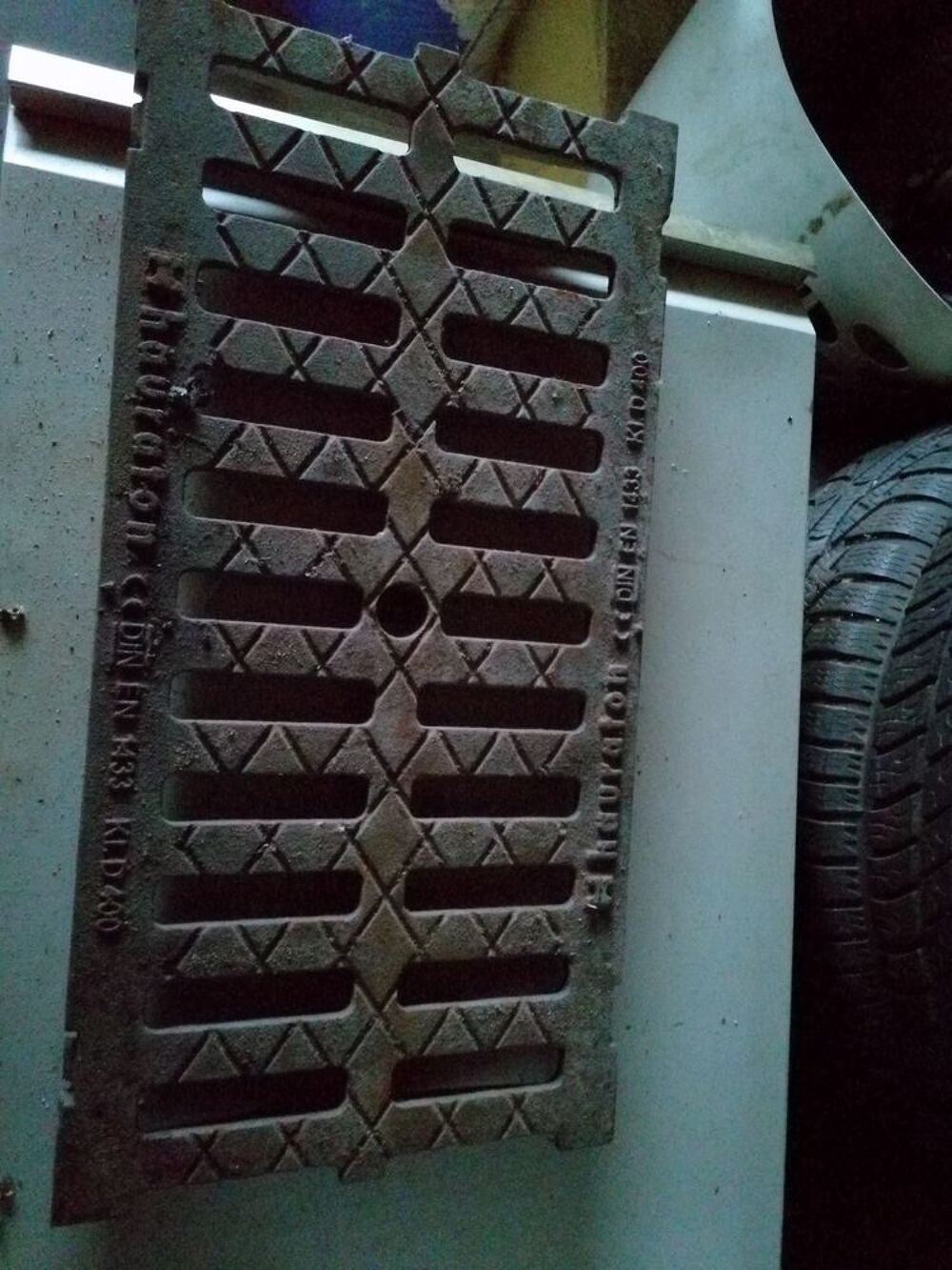 GRILLE FONTE HAURATION D400 PASSAGE LOURD 0.5M NEUVE Bricolage