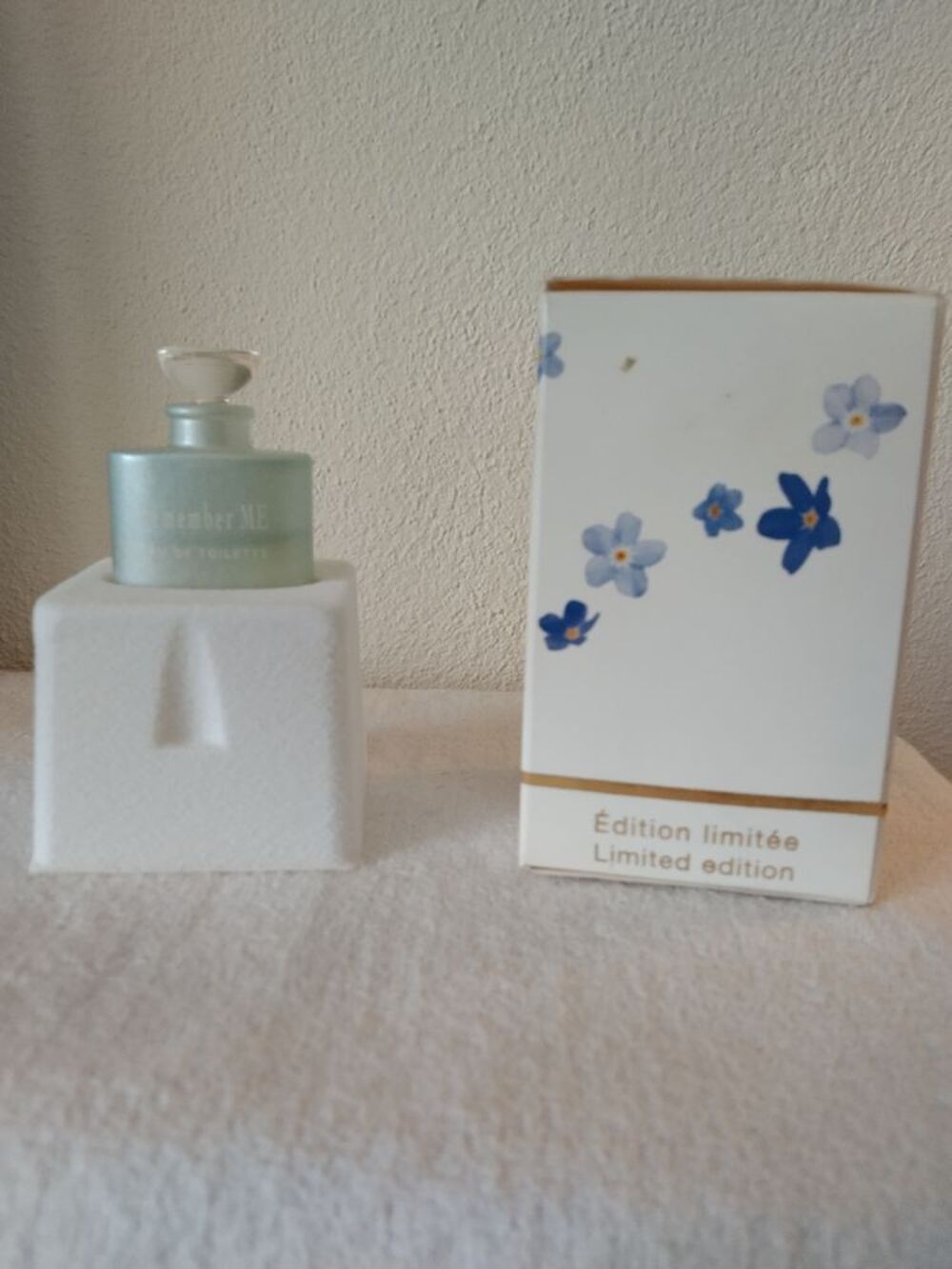Rare miniature parfum &Eacute;dition Limit&eacute;e
