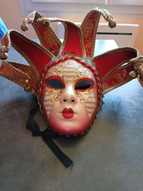 Masque venitien 30 Oyonnax (01)
