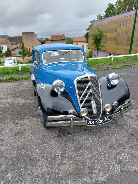 MARIAGE EN VOITURE ANCIENNE 0 63119 Ch�teaugay