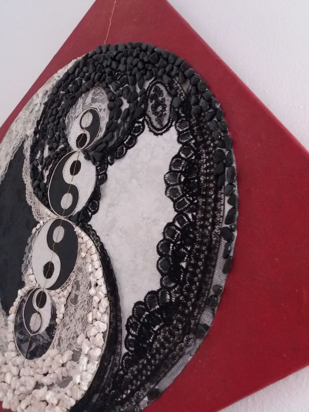 Tableau d'art Mandala en pierre semi pr&eacute;cieuse yin yang Bricolage