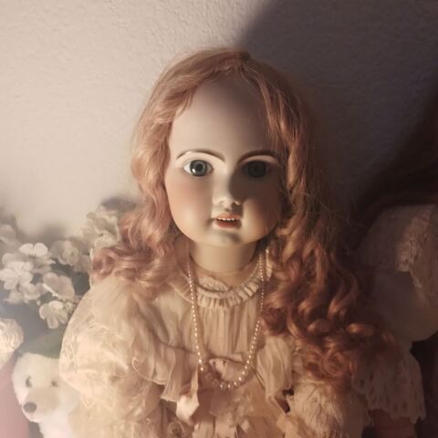 grande poup�e jumeau en bon �tat
pas de f�le 0 Saint-Cyprien (66)