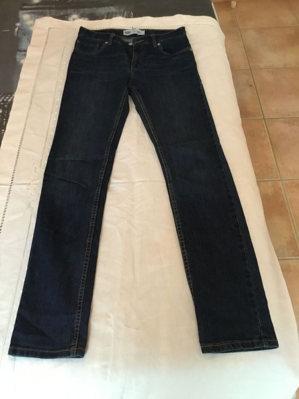 Tout Neuf pour ados 16Ans pantalon Jean grande marque L&Eacute;VIS Vêtements