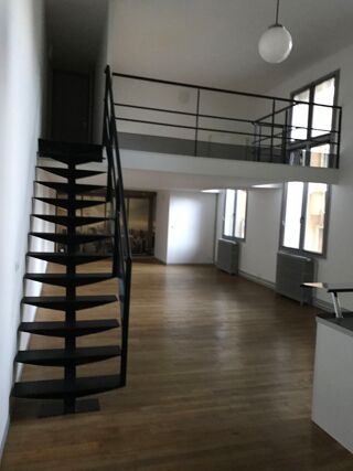  Loft à vendre 4 pièces 150 m² Sedan