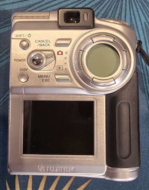 APPAREILL PHOTO NUMERIQUE FUJIFILM 80 Le Sourn (56)