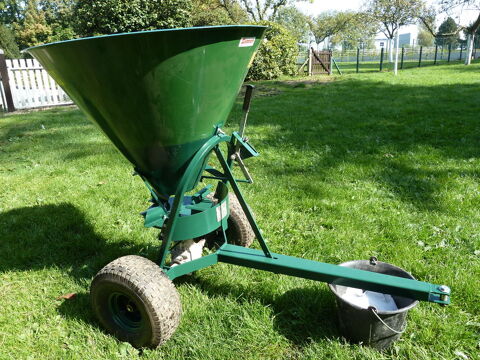 Distributeur  engrais 150 Gommerville (76)