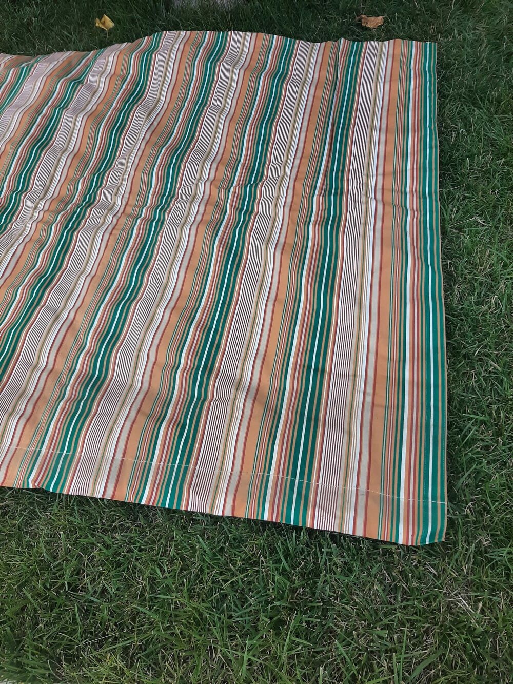 TOILE POUR STORE OU BANNE Jardin