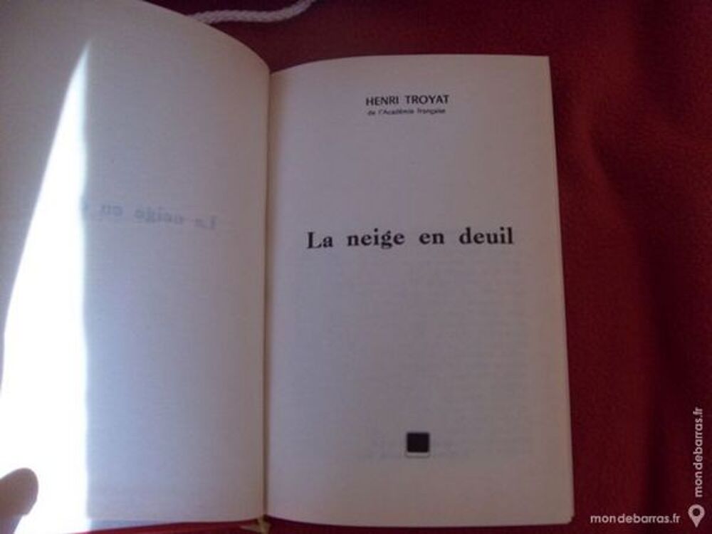 la neige en deuil Livres et BD