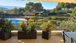  Appartement � vendre 3 pi�ces 77 m�