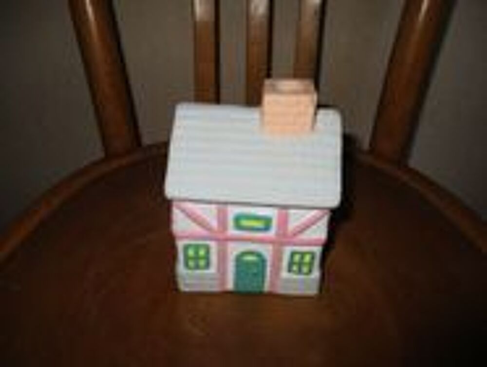 Tirelire petite maison Jeux / jouets