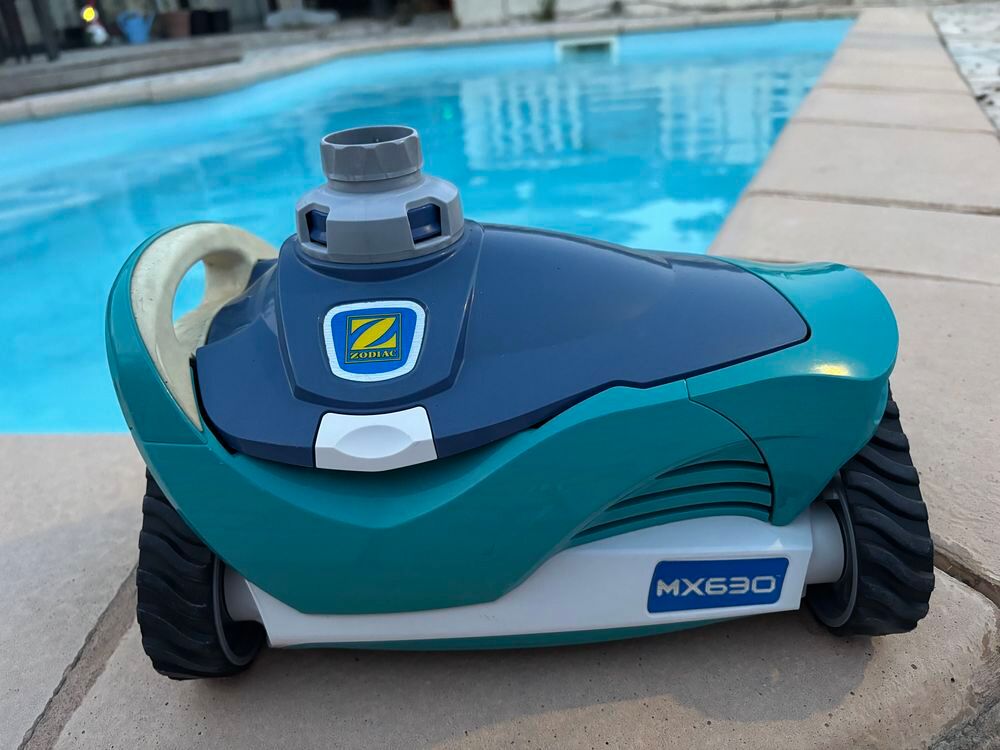 robot de piscine Electroménager