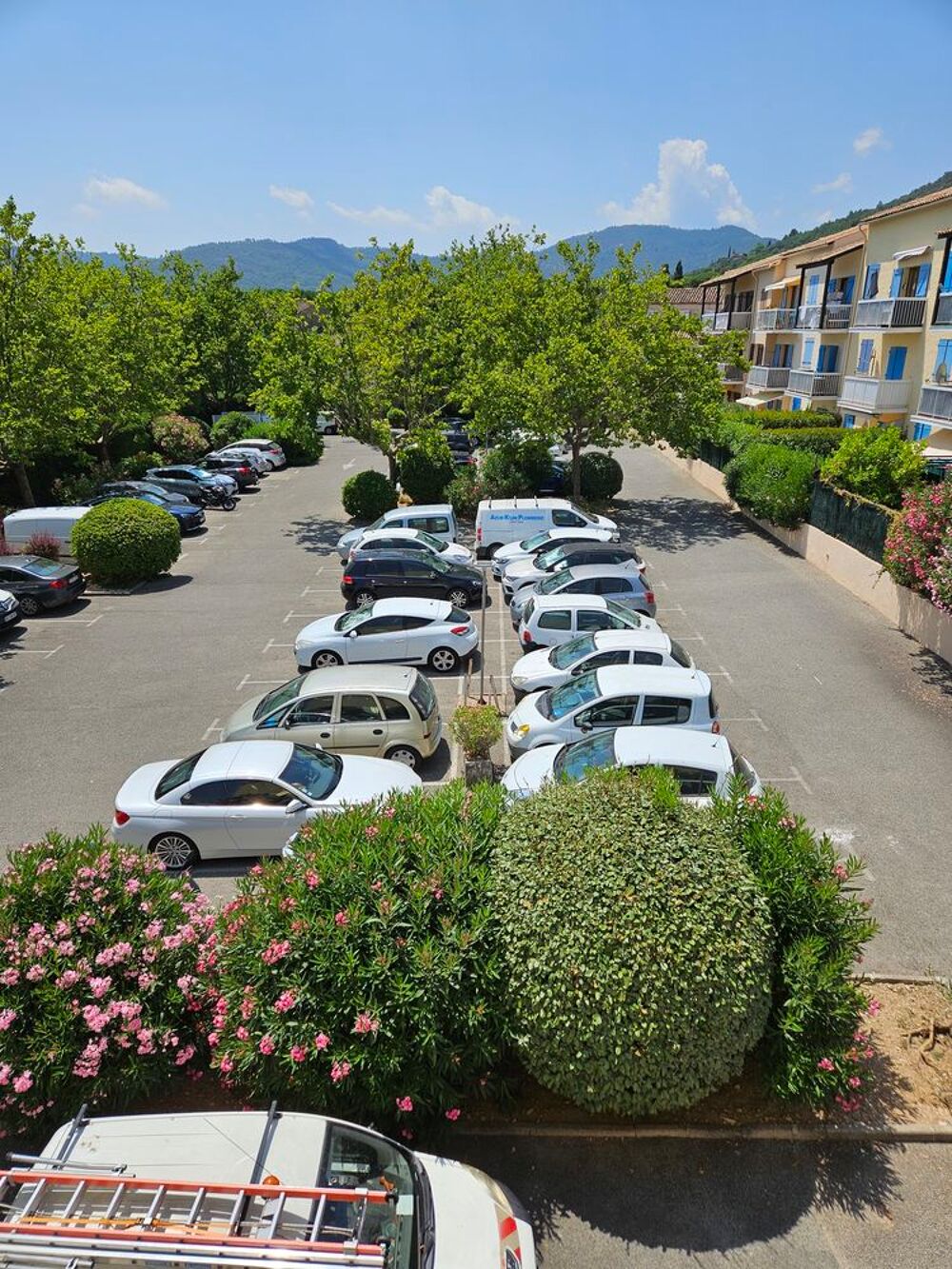 Vente Duplex/Triplex Un duplex appartement de 29,70m2 bien situe au calme Le plan-de-la-tour