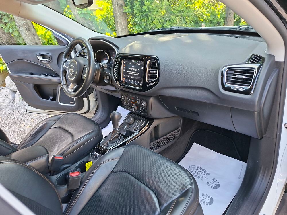 Compass Jeep compass 1.4l multiair 170cv 4x4 limited pack bva 2018 occasion 06150 Cannes La Bocca