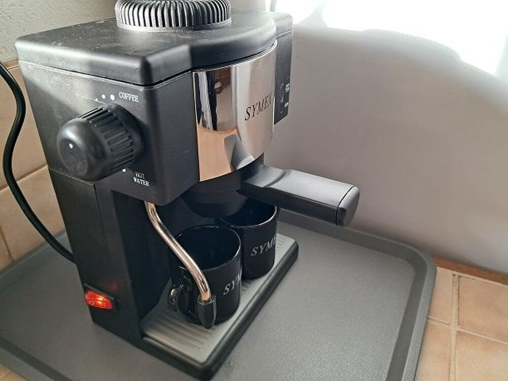 Petite cafeti&egrave;re Symex expresso maison cuisine etudiante Electroménager