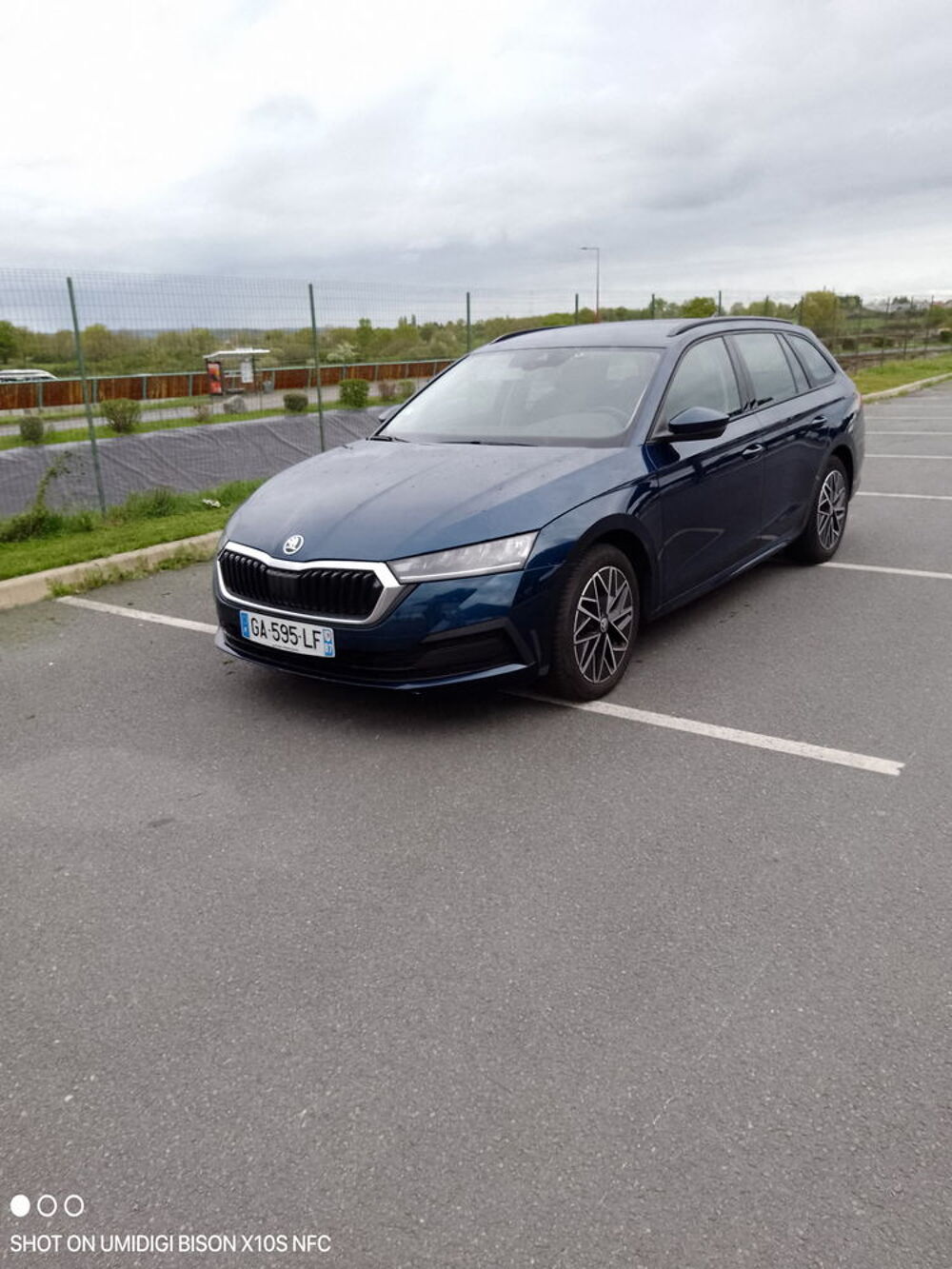 Octavia Combi 2.0 TDI 150 ch DSG7 Business 2021 occasion 03100 Montlu&ccedil;on