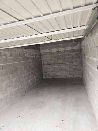  Parking / Garage à louer 16 m² Montauban