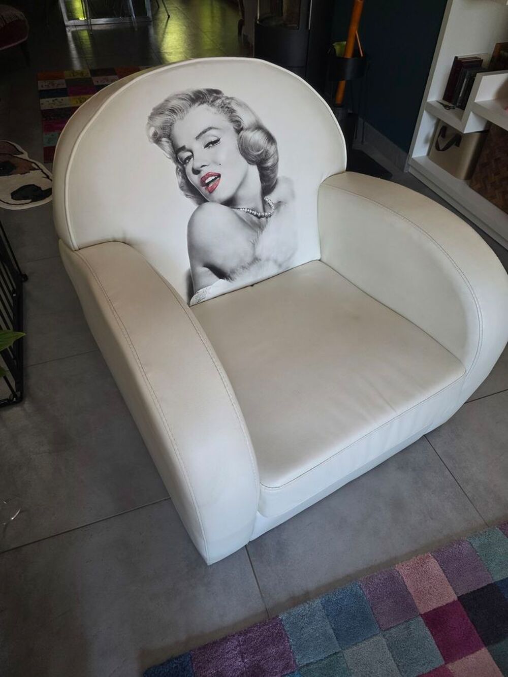 Fauteuil en cuir blanc Marylin Monroe Meubles