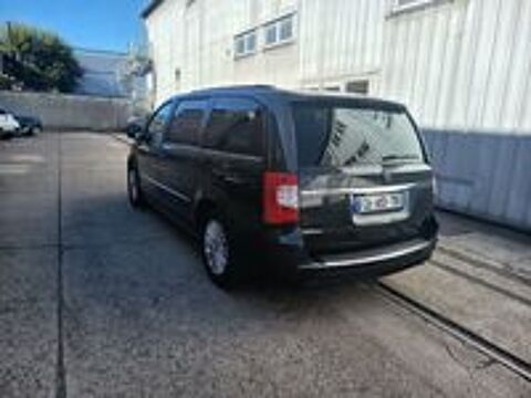 VOYAGER Voyager 2.8 Multijet II 163 ch Gold A 2012 occasion 91100 Corbeil-Essonnes