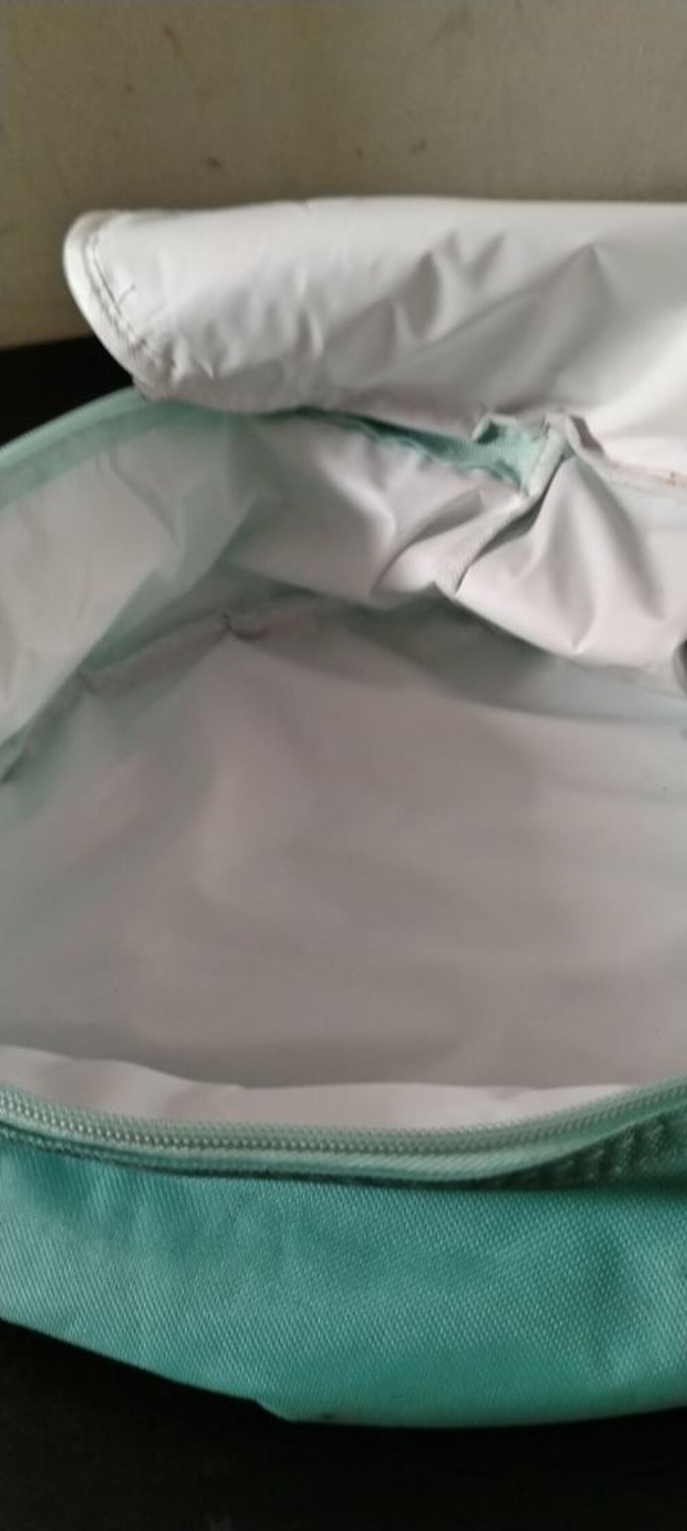 sac isotherme forme robe Jardin