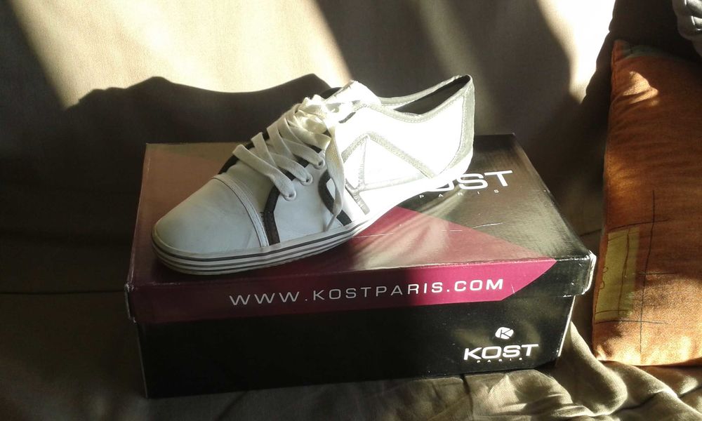 Sneakers marque KOST blanc/gris taille 40/41 Chaussures