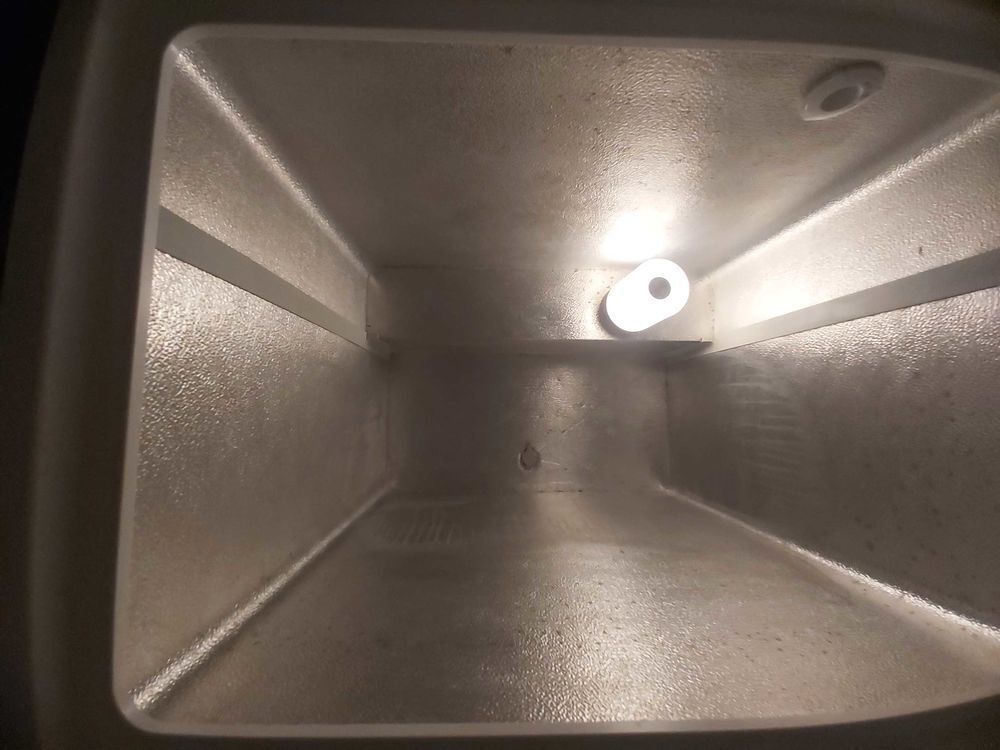 Cong&eacute;lateur Whirlpool 6e sens coffre Electroménager