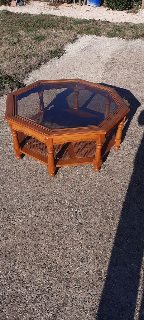 TABLE BASSE 15 Argilliers (30)