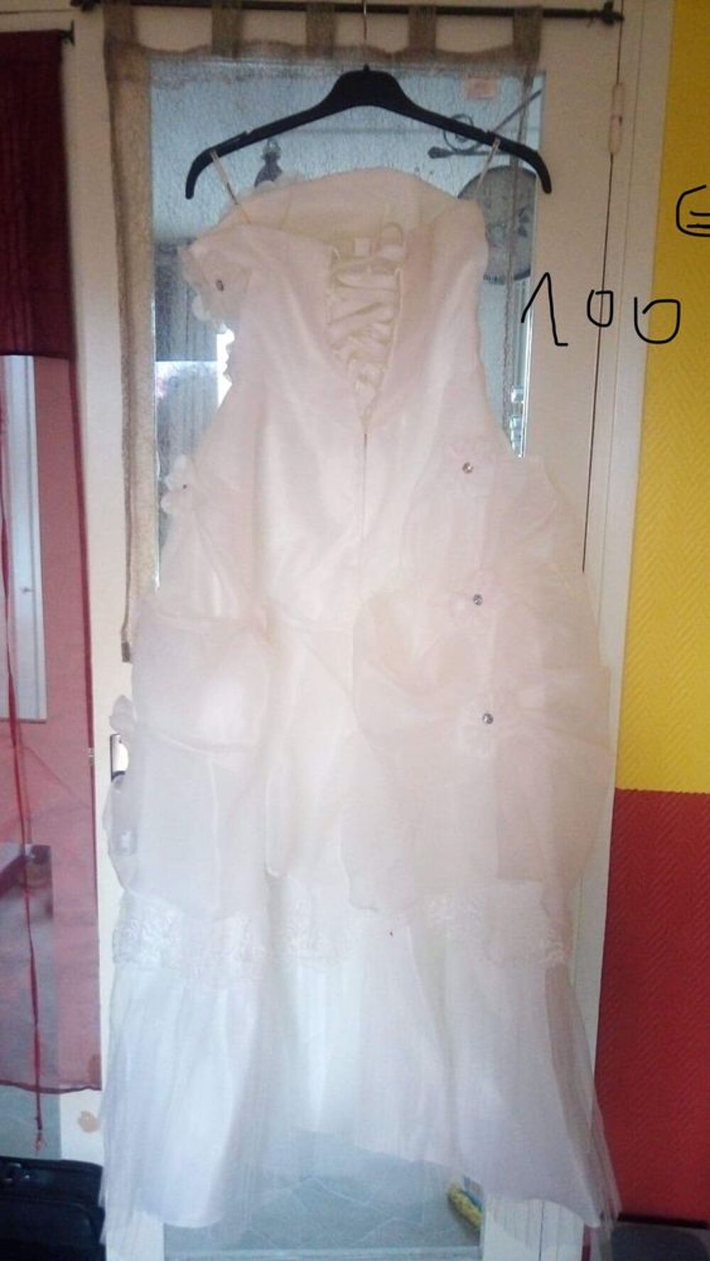 Robe de mari&eacute;e Vtements