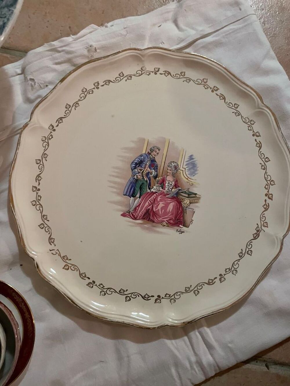 PLAT DE 40 CM 