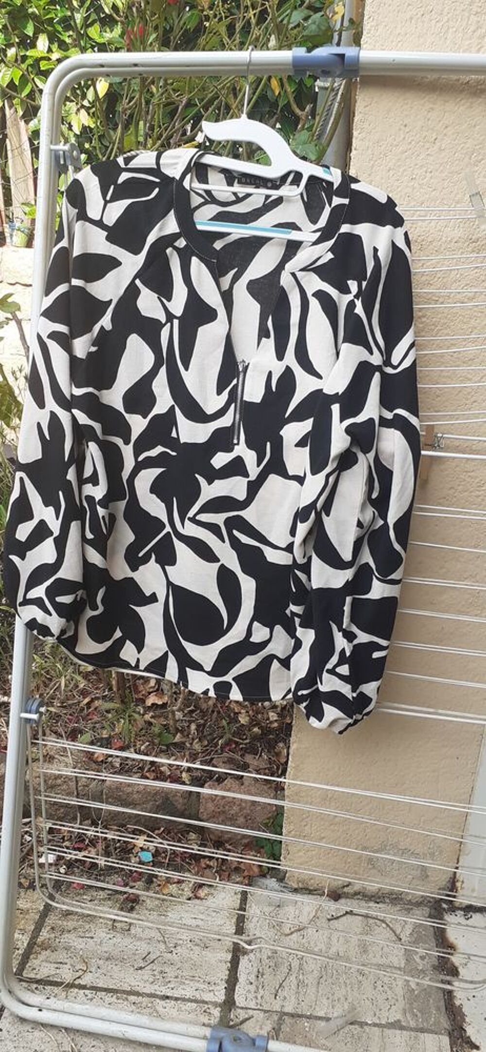 lot jupe, robe, haut femme 46 Vêtements