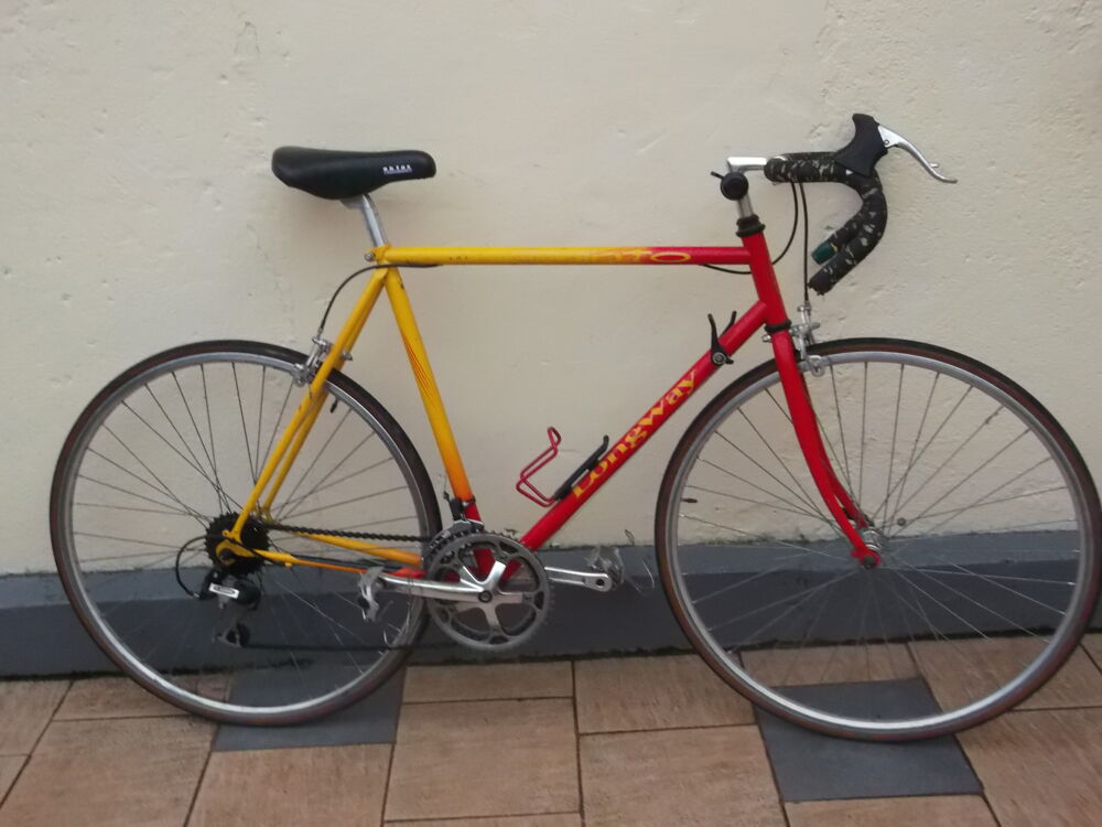 Vélotaf Fisiclass Demi-brûleur Femme - 28 Pouces - 9 Vitesses - Cadre Acier CrMo - 48 Cm - NEUF