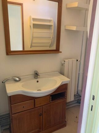  Appartement à louer 2 pièces 38 m²