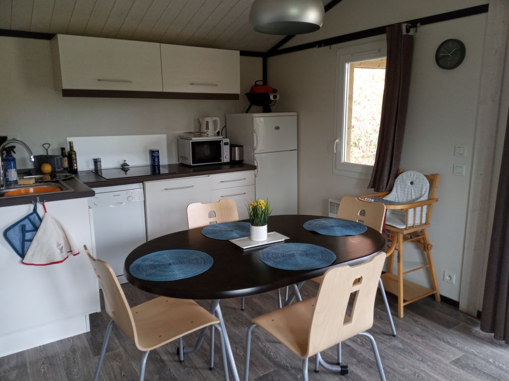   chalet : base de loisir de Monclar de Quercy Midi-Pyrénées, Monclar-de-Quercy (82230)