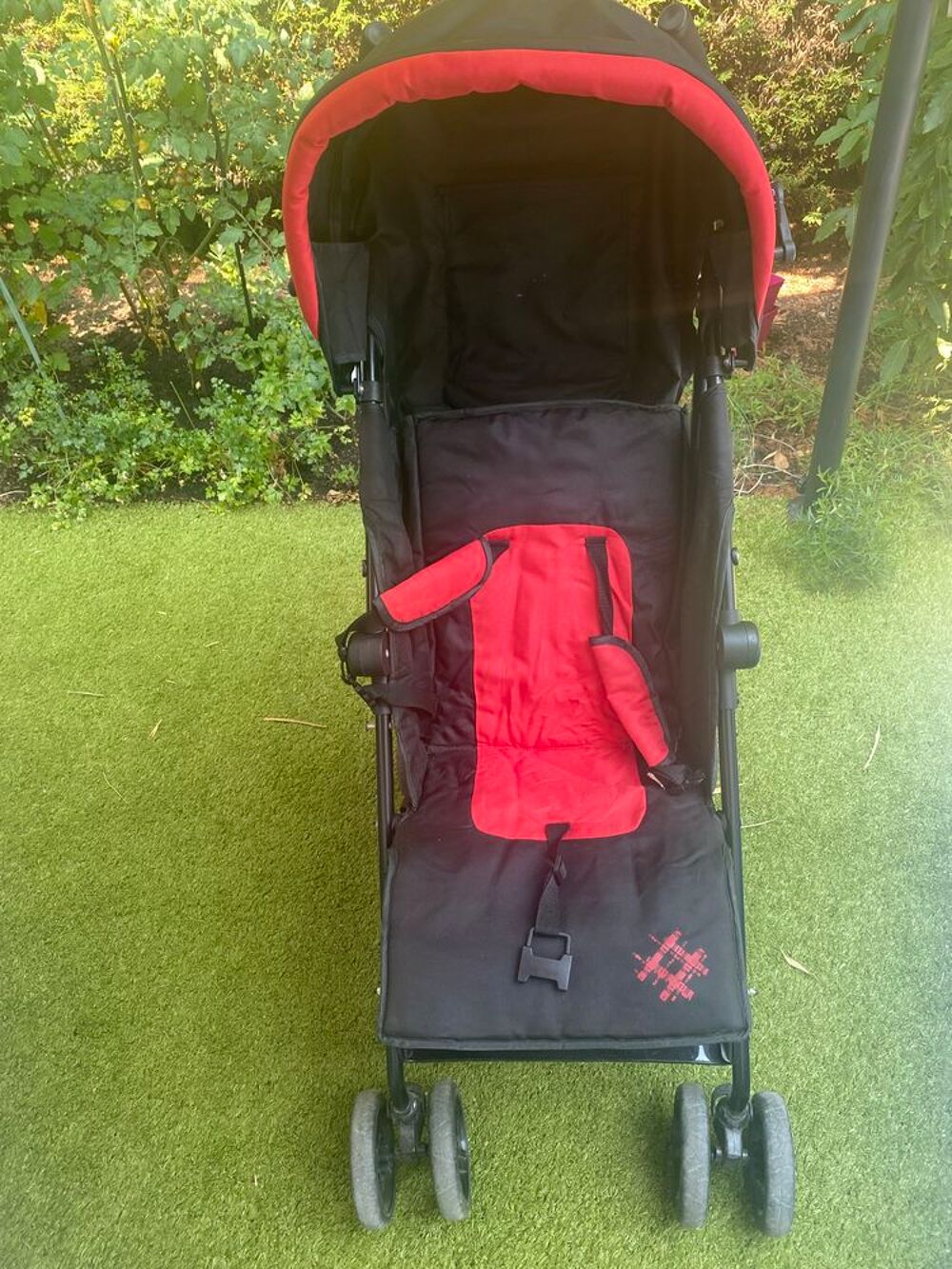 POUSSETTE CANNE Mobilier enfants
