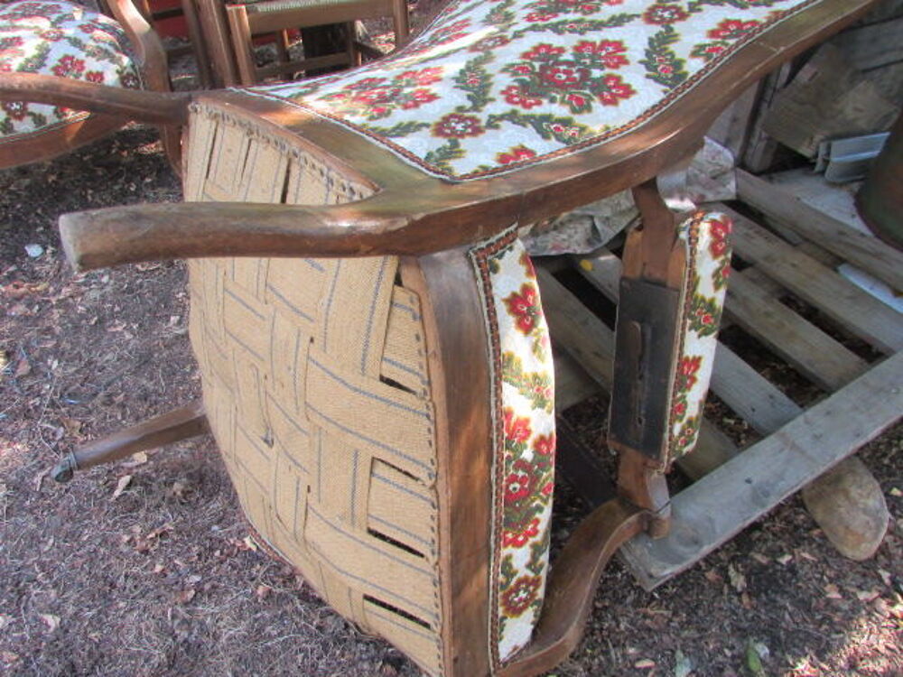 deux fauteuil anciens reglable tissus chang&eacute; Meubles