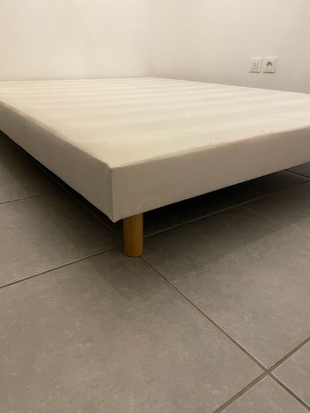 Sommier 140&times;190 Meubles