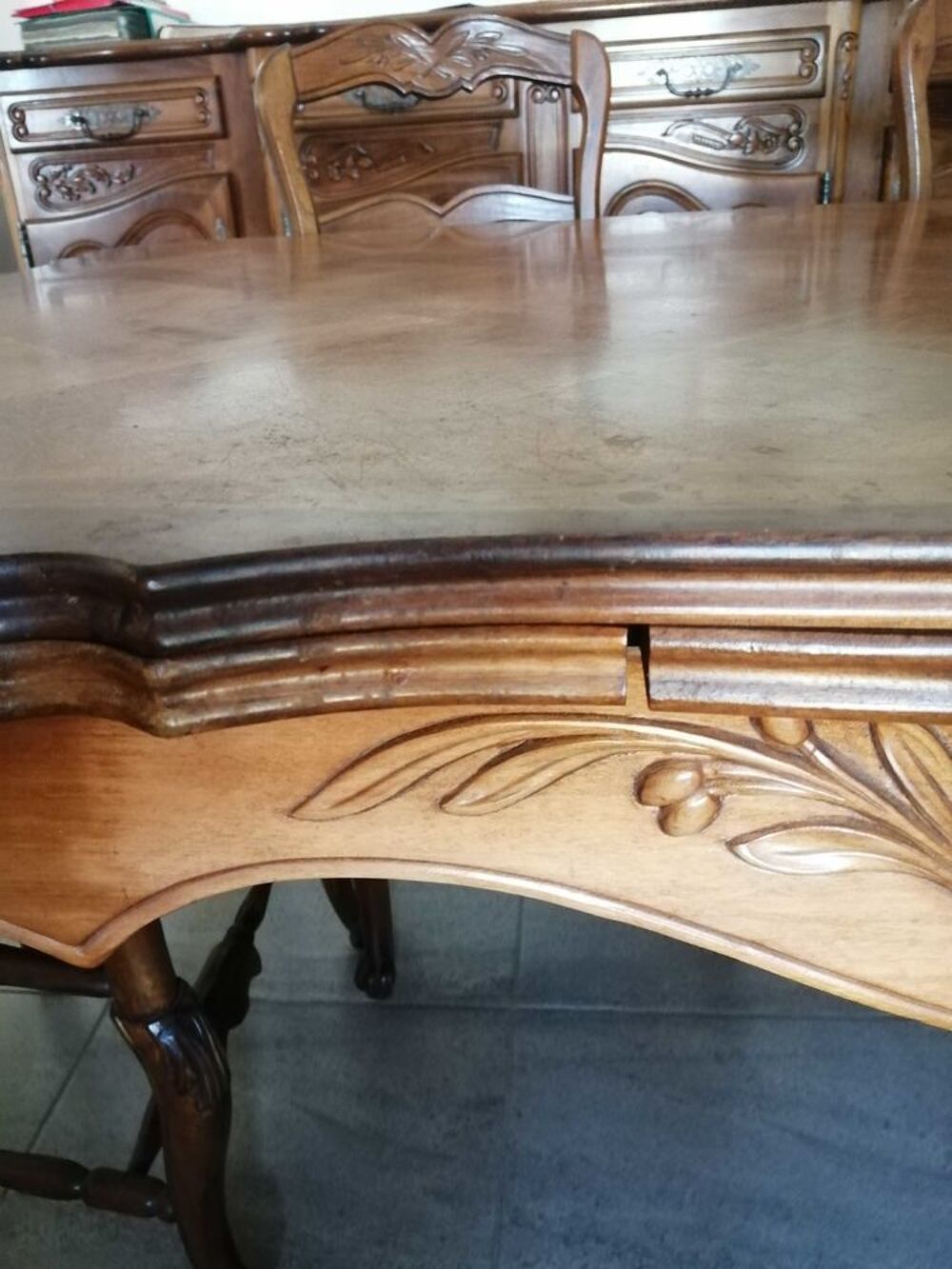 table et 7 chaises Louis XV Proven&ccedil;ale Meubles