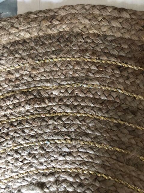 joli tapis neuf ,beige,genre corde de 90cm de diamtre 25 Camburat (46)