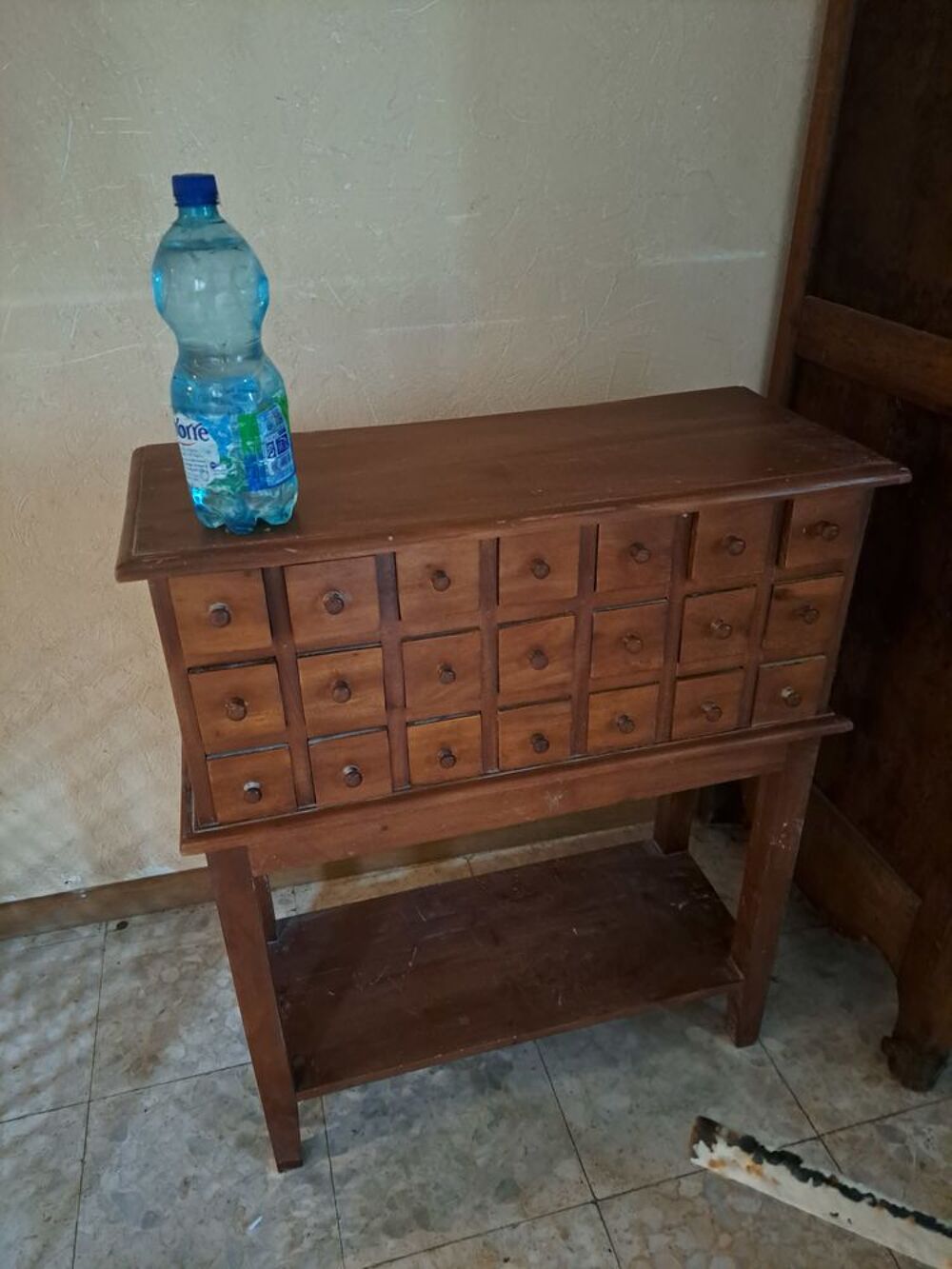 Petit meuble de m&eacute;tier Meubles